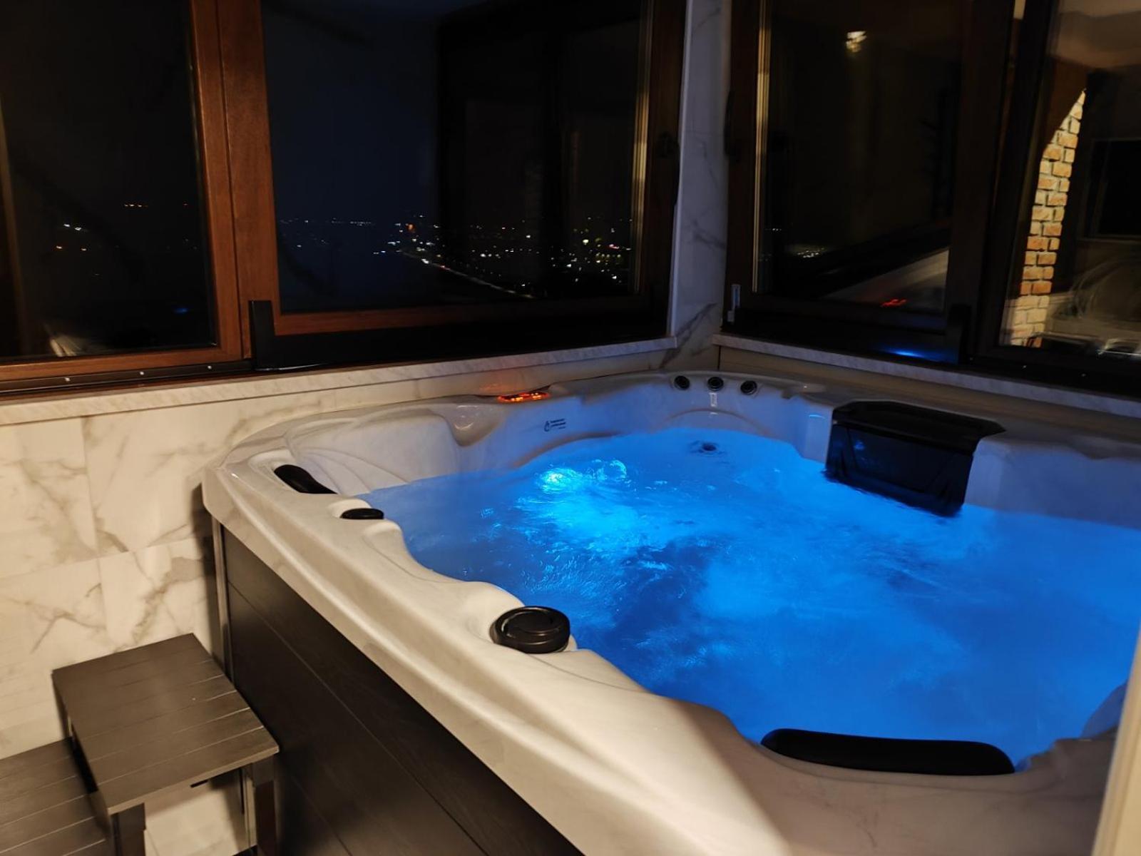 Vila Kuca Za Odmor Orly, Jacuzzi, Sauna, Prekrasan Pogled *