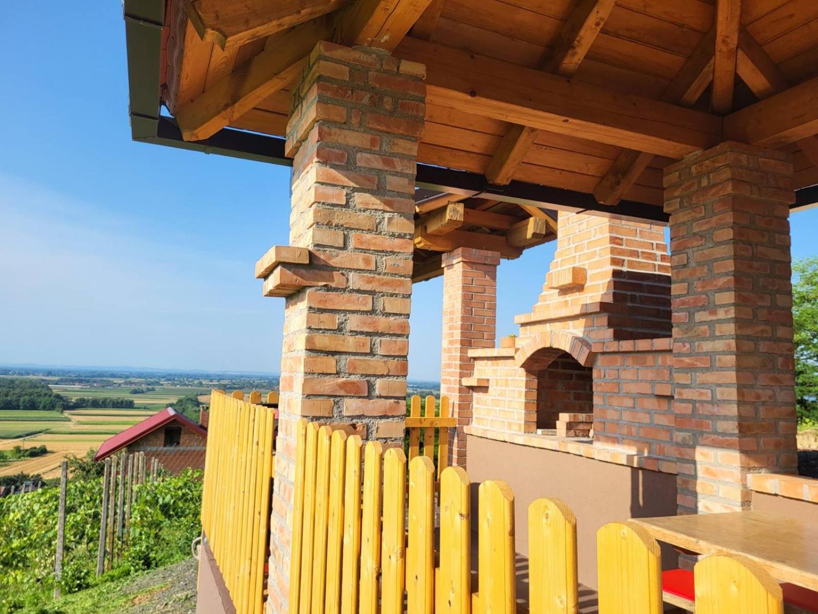 Kuca Za Odmor Orly, Jacuzzi, Sauna, Prekrasan Pogled Villa Ludbreg